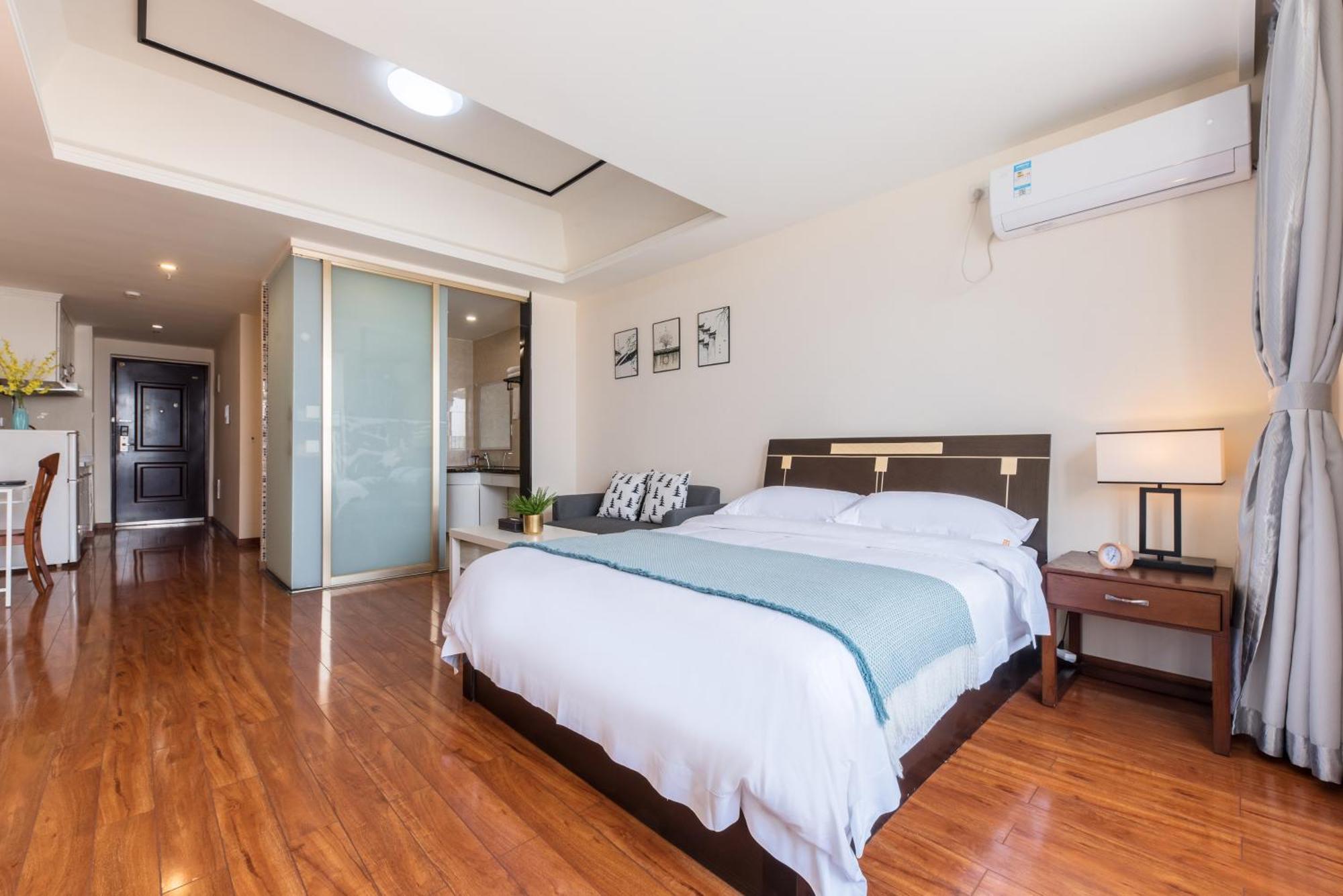 Livetour Hotel Luogang Wanda Plaza Suyuan Metro Kuangcsou Kültér fotó