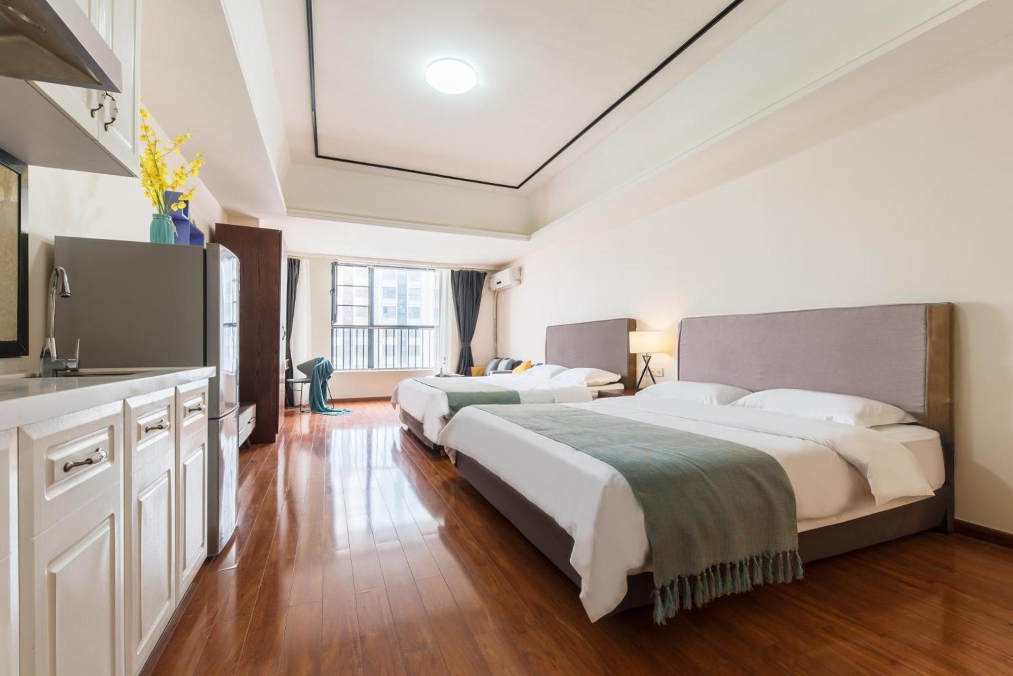 Livetour Hotel Luogang Wanda Plaza Suyuan Metro Kuangcsou Kültér fotó